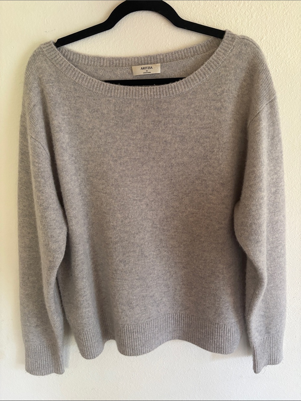 Aritzia 100% Cashmere Light Grey Crewneck Sweater